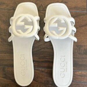 Gucci Women Sandals Slides Rubber .size 39